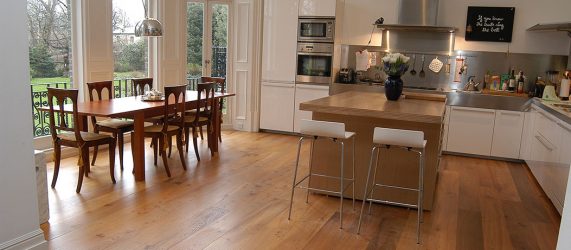 Wood Sealant and treatment, internal, worktops, floors, furniture, walls, very hard wearing, enhance natural beauty